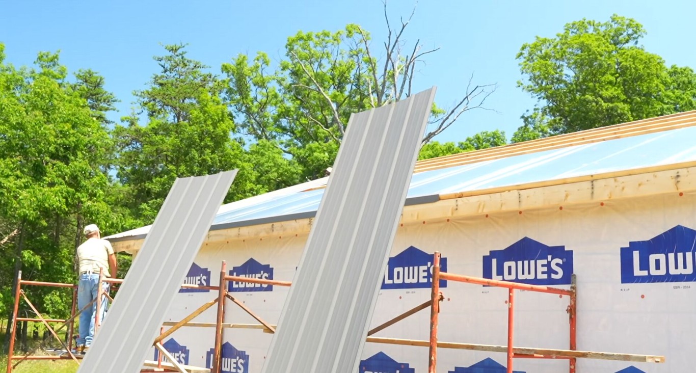 New metal roof installation process in Cicero, IL